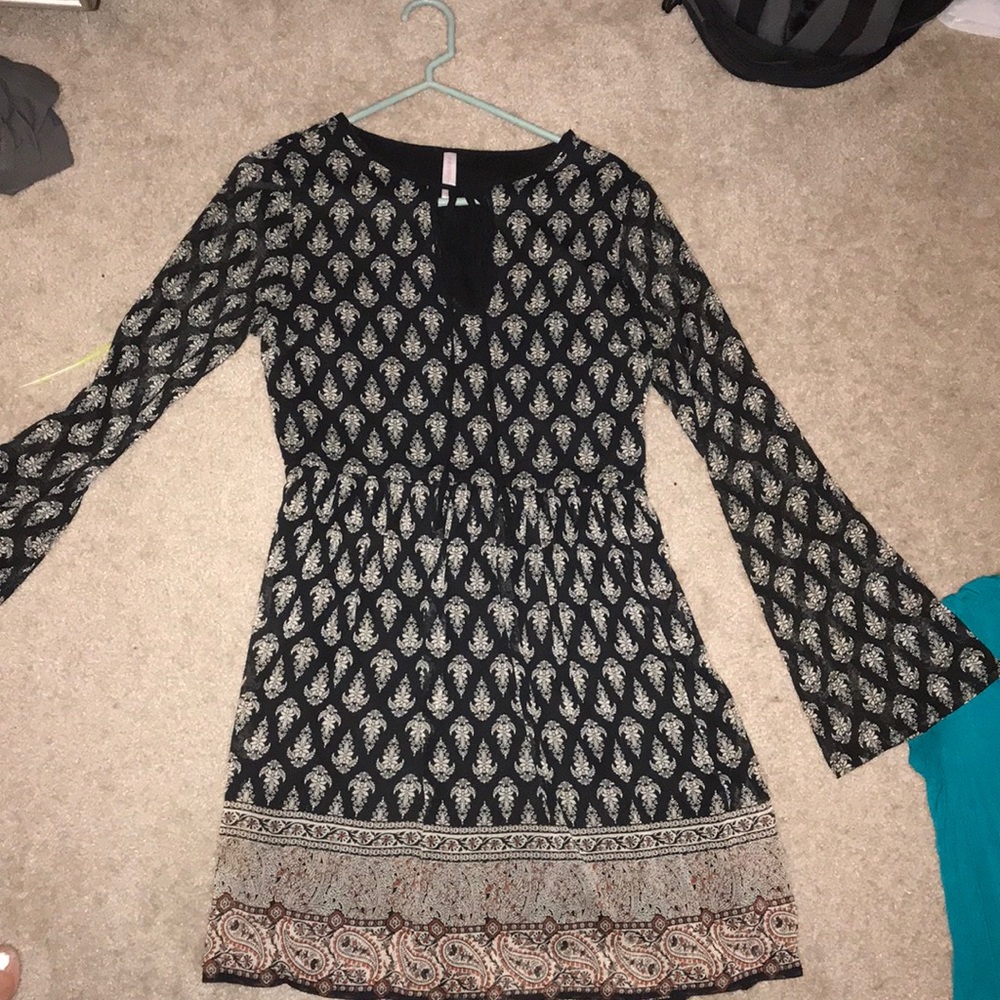 Black dress with designs